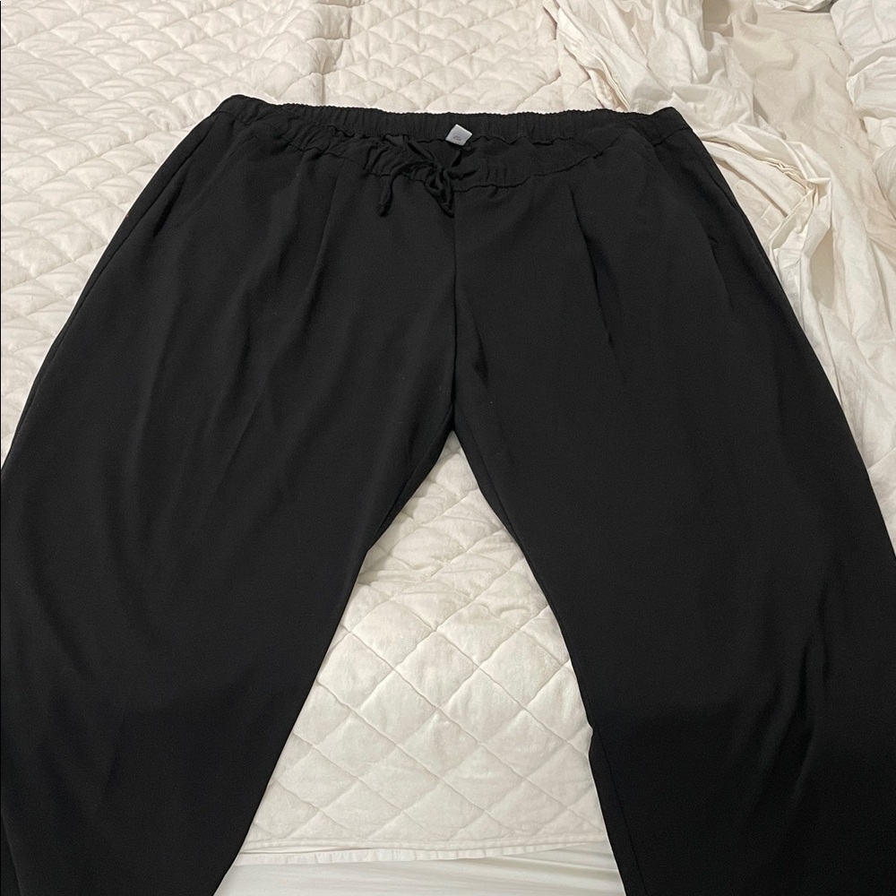 Old Navy Women's Black Trousers